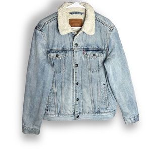 Levi’s vintage Big E Premium denim jean jacket Sherpa lined trucker jean jacket